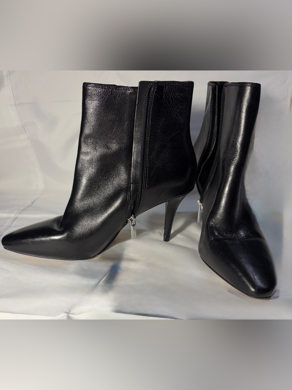 Vince Camuto Black Leather Pointed Ankle Booties with Side Zipper (never worn)